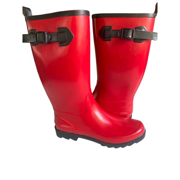 Red Rain Boots Size 9 Black Straps Durable Rubber Sole Striped Inner Lining - Picture 1 of 6